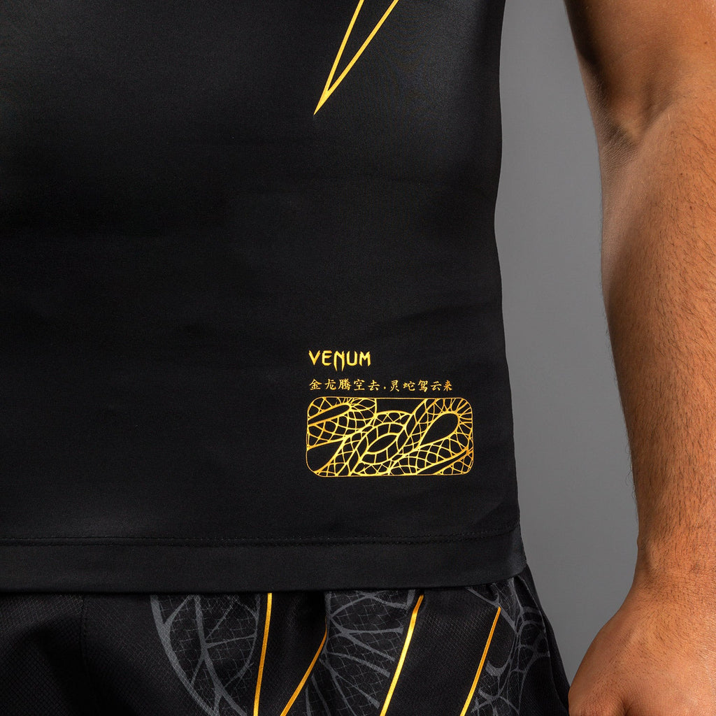 Venum Serpenti Tílko Rashguard - Černá/Stříbrná/Zlatá