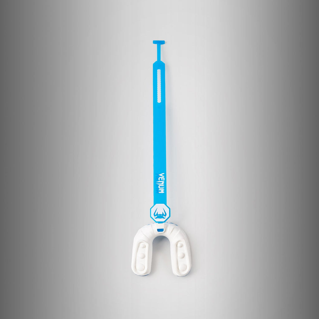 Chránič zubů Venum Challenger Kids s popruhem/bez popruhu - bílo-modrý