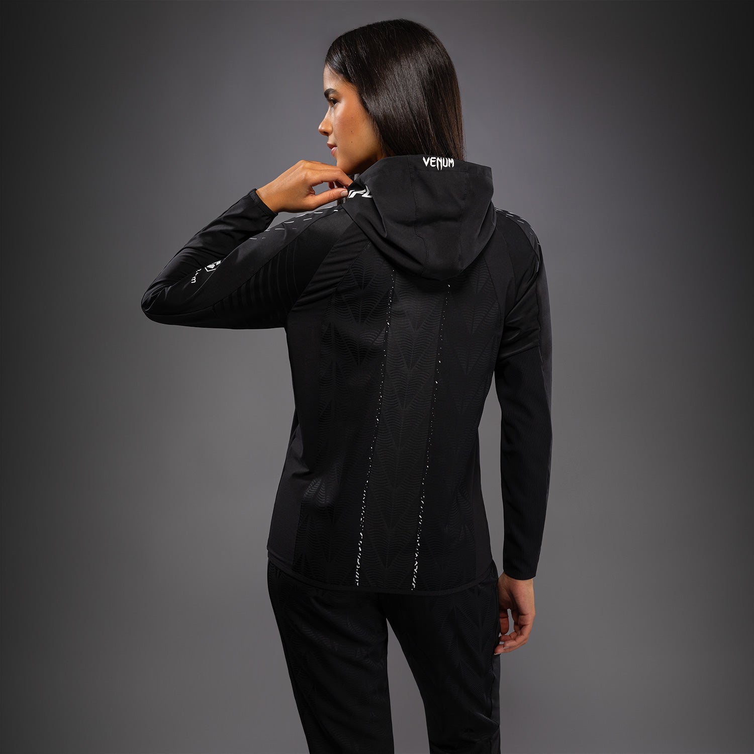 Dámská mikina UFC Zenith by Venum Authentic Fight Night Walkout Černá