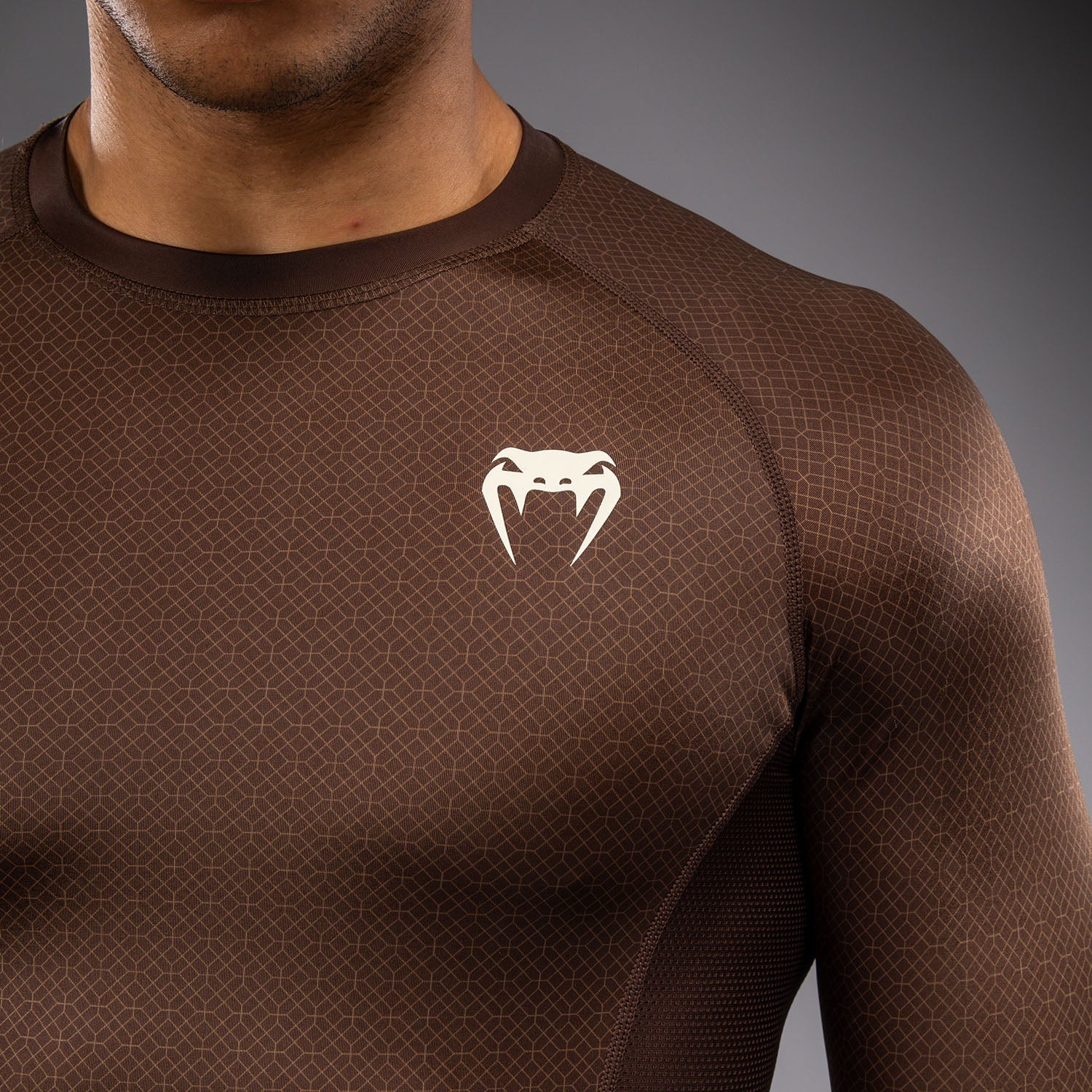 Venum x Roger Gracie Academy Dlouhý rukáv Rashguard - Tmavě hnědá