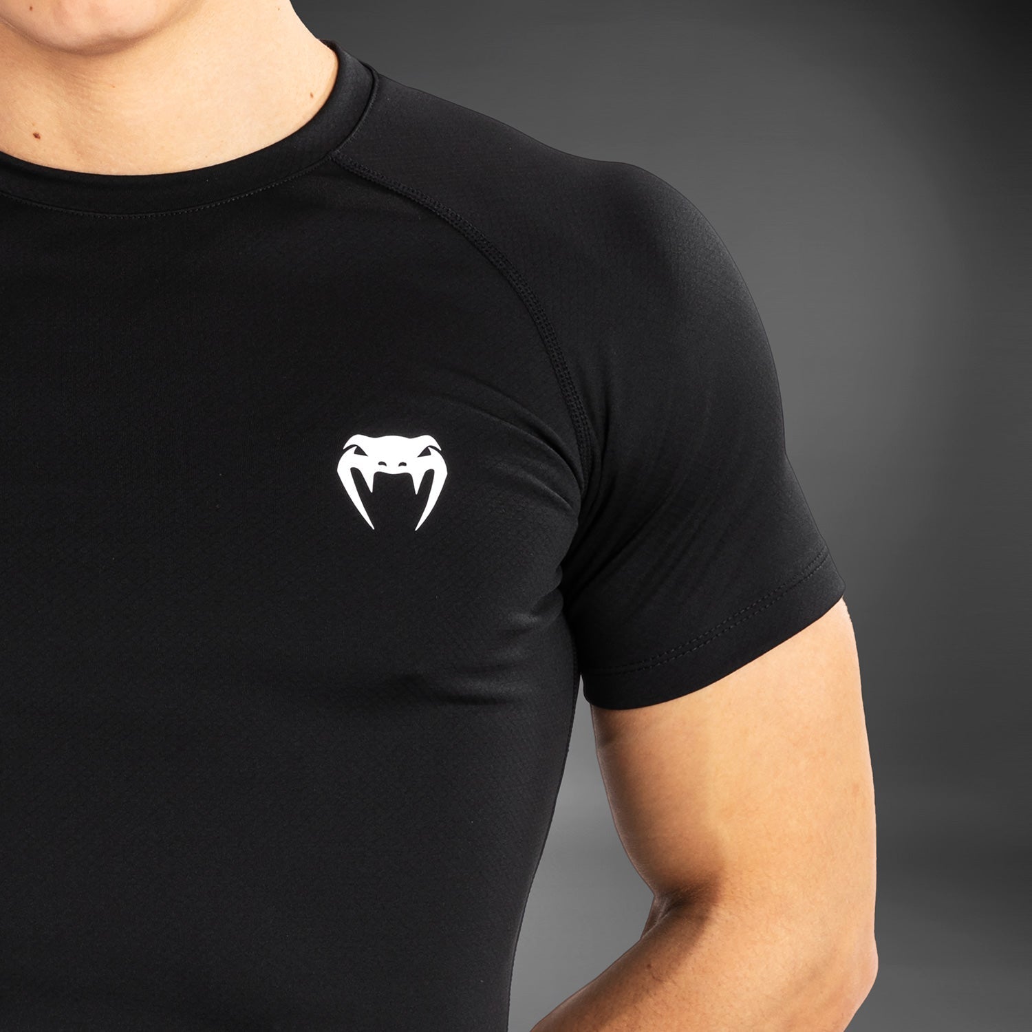 Pánské triko s krátkým rukávem Venum Contender - černo-bílé