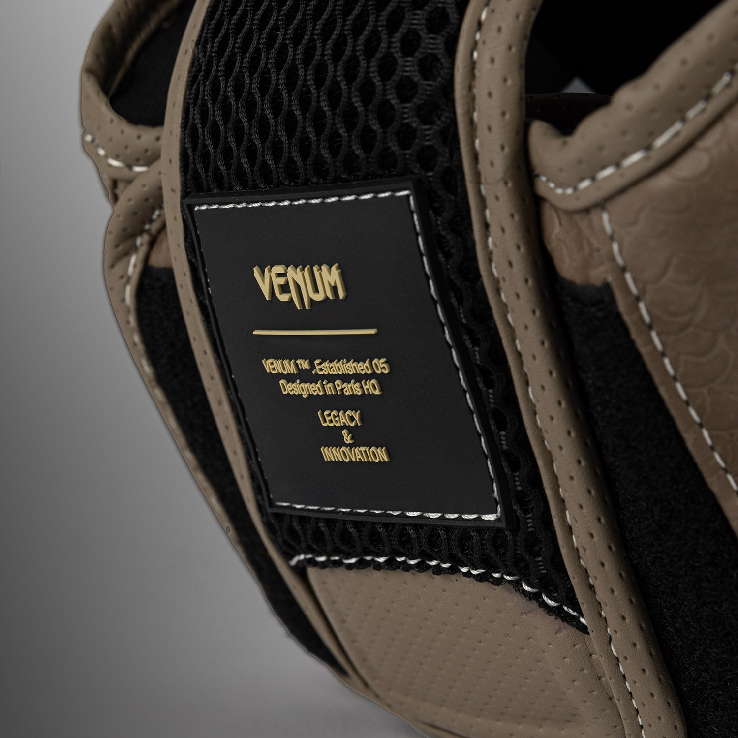 Venum Impact Evo Scales Helma - Hnědá