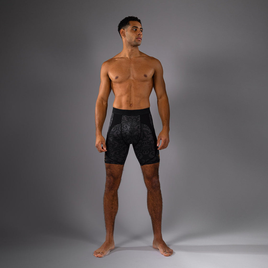 Venum x Topuria Unmatched Edition Vale Tudo Shorts - Černá/Zlatá