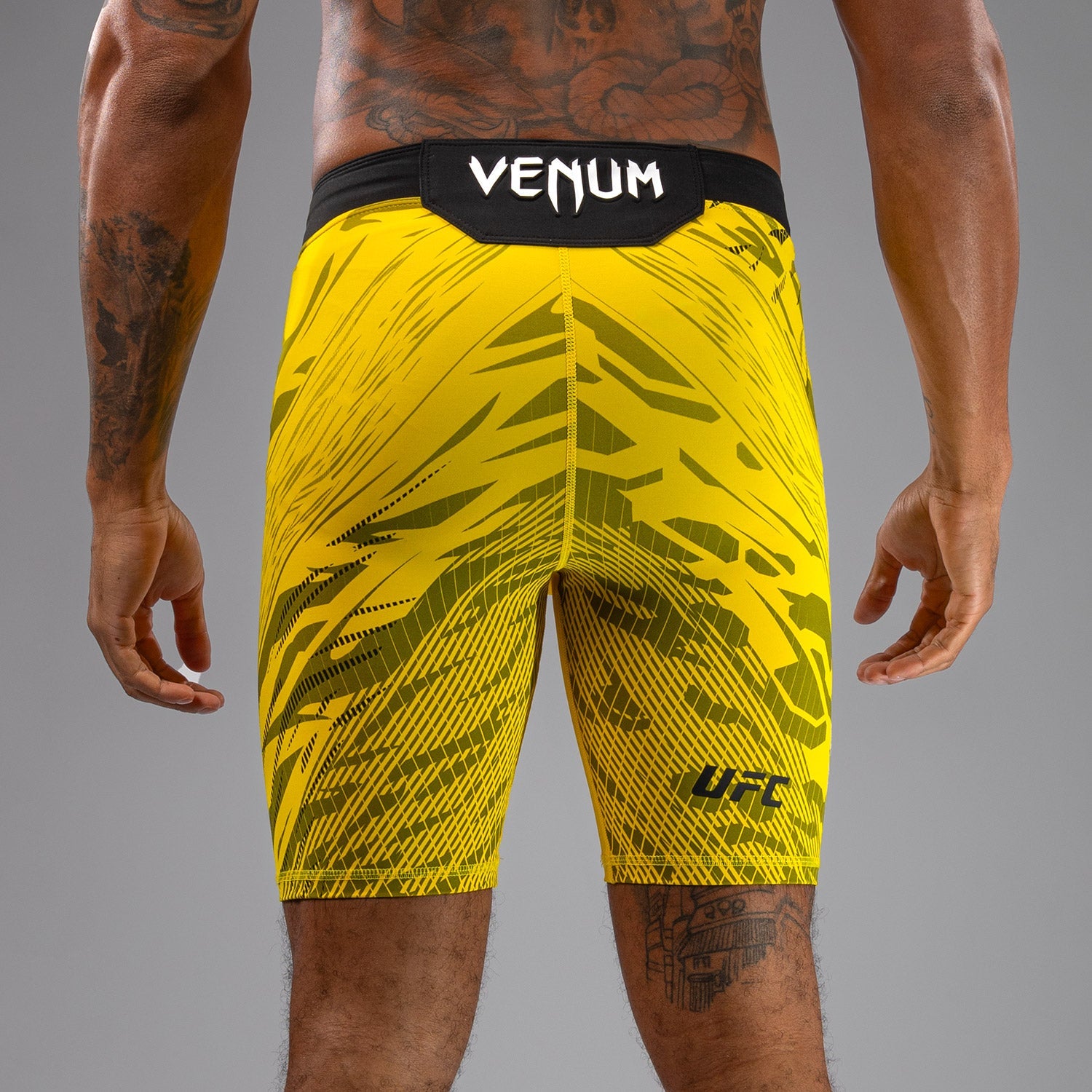UFC Fusion by Venum Authentic Fight Night Pánské Vale Tudo kraťasy - Žlutá