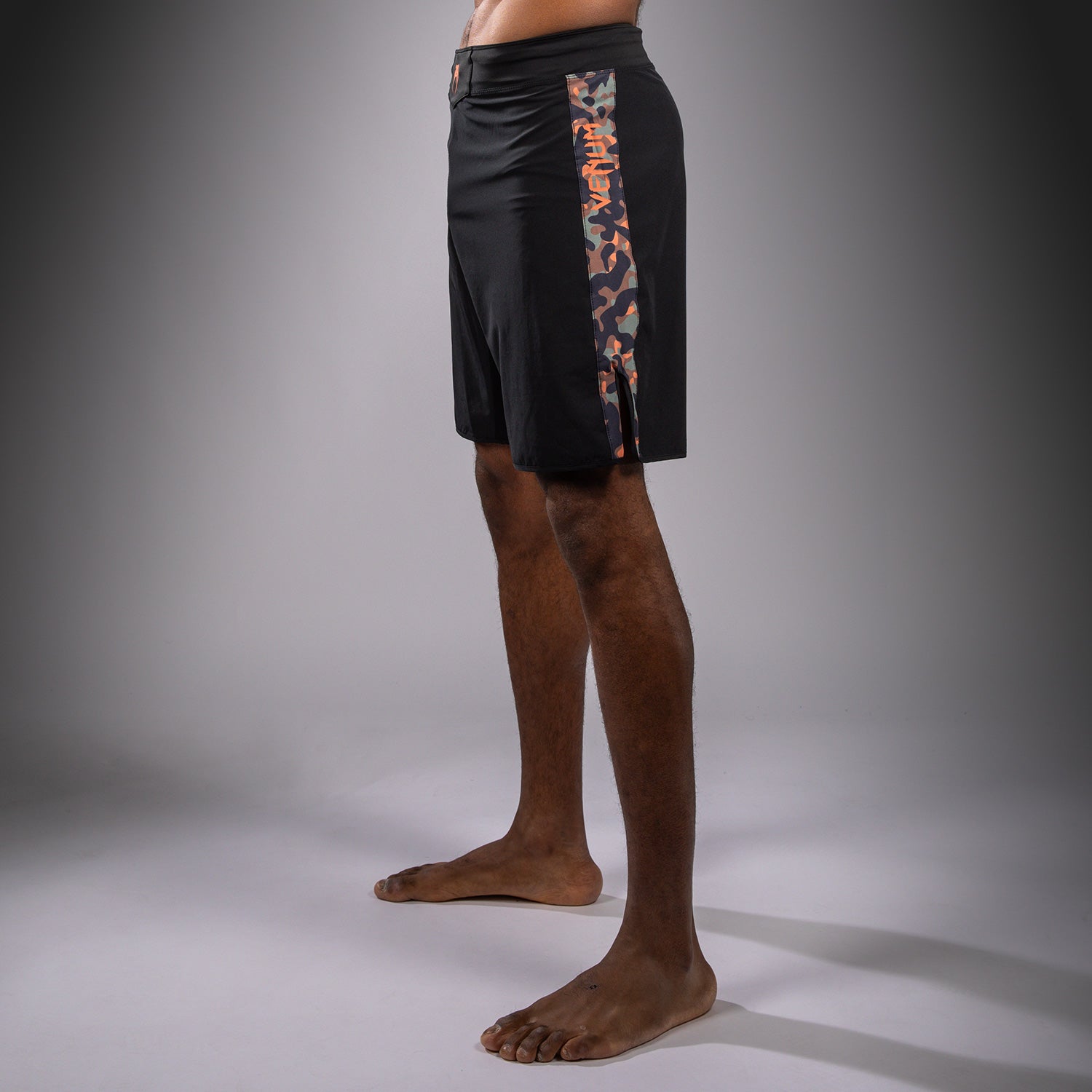 Venum Jungle Ops FightShorts - Černá/Khaki Kamufláž