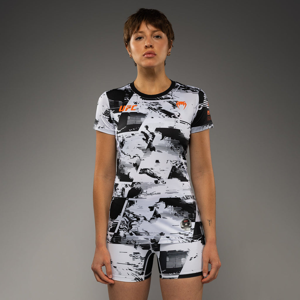 Dámské tričko UFC Zenith by Venum White Authentic Fight Week Performance s krátkým rukávem