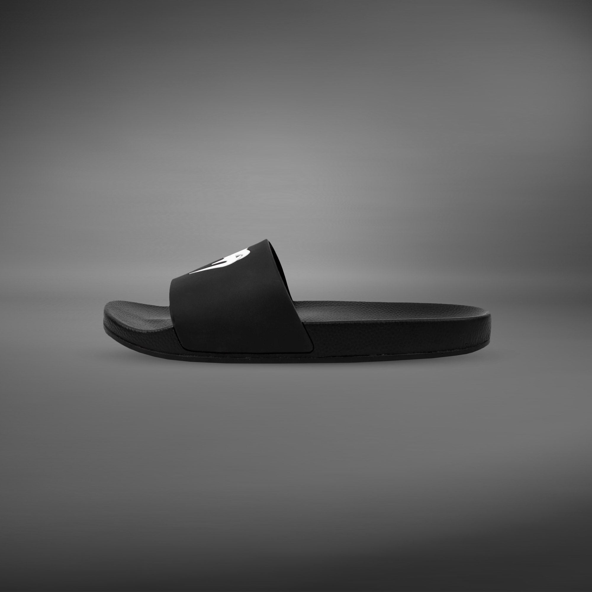 Venum Classic Slides - Černá/Bílá