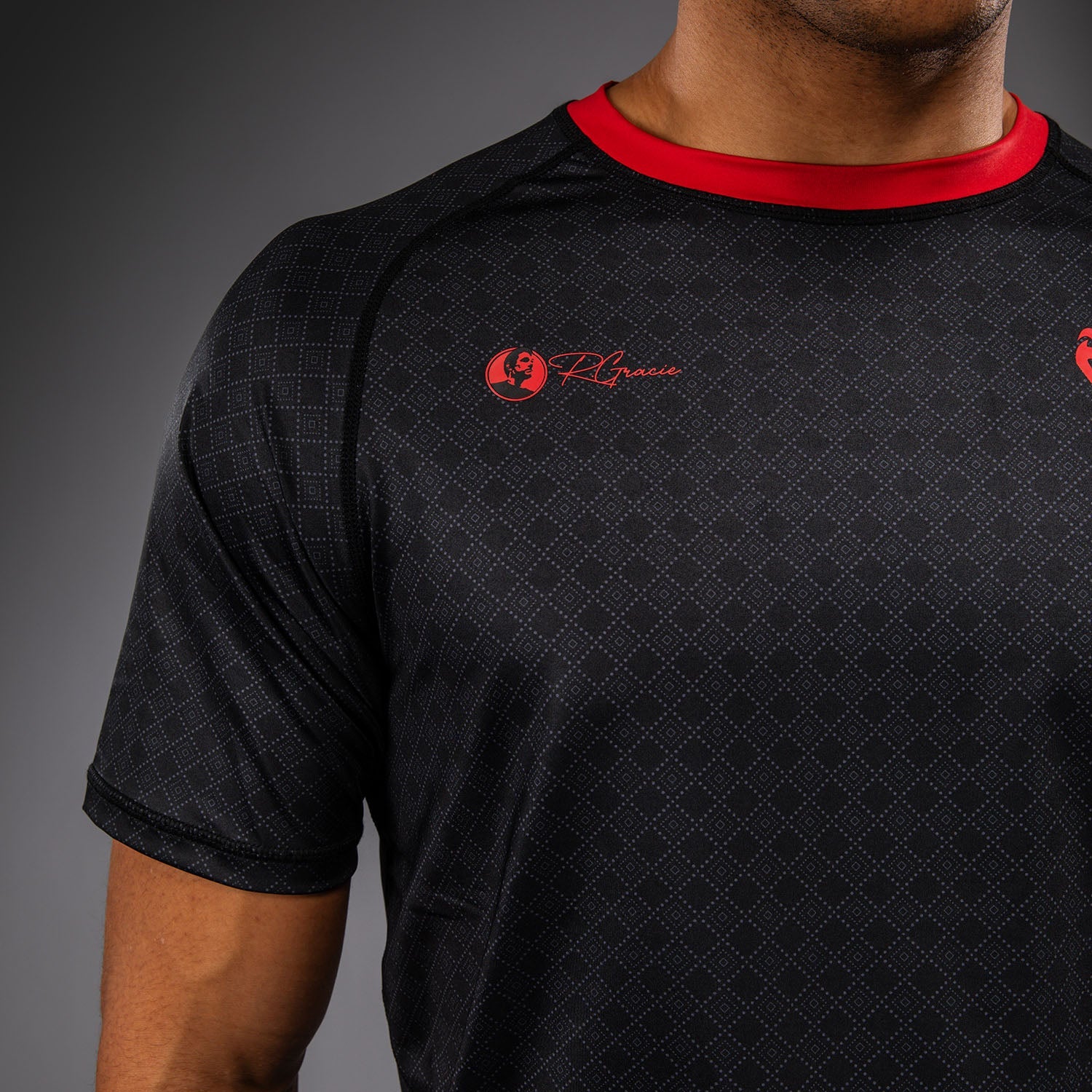 Venum x Roger Gracie Signature Dry Tech T-Shirt - Černá/Červená