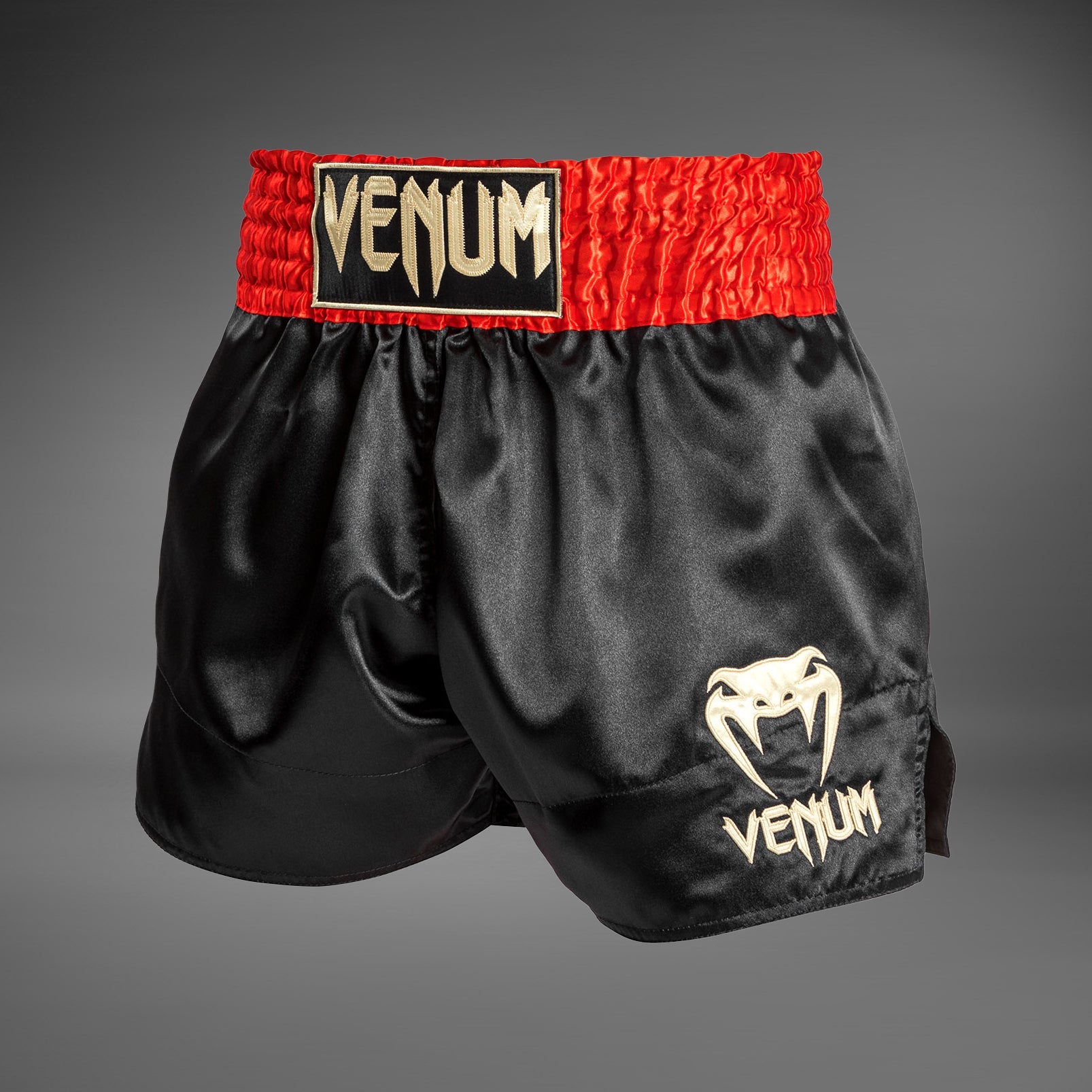 Venum Classic Muay Thai Šortky Červená/Černá/Zlatá