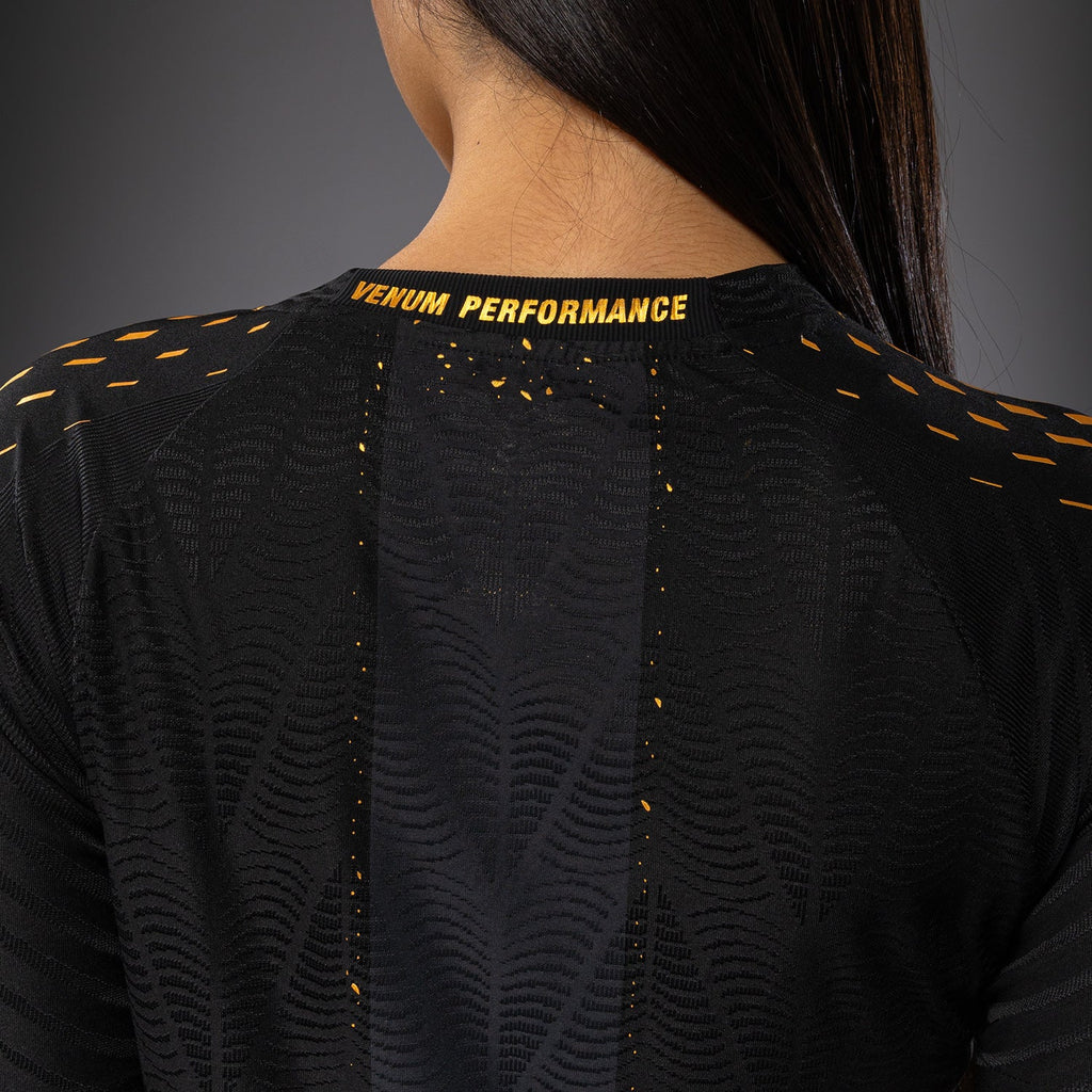 Dámský dres UFC Zenith by Venum Champion Authentic Fight Night Walkout