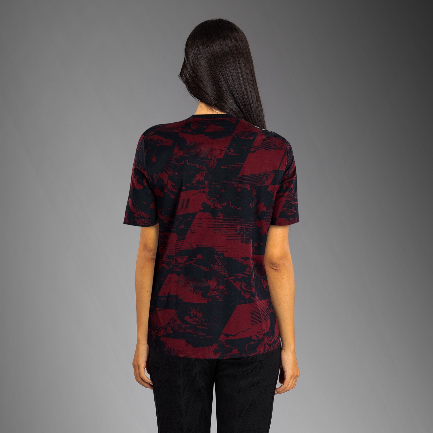 Dámské tričko UFC Zenith by Venum s krátkým rukávem v autentické barvě Authentic Fight Week v burgundské barvě