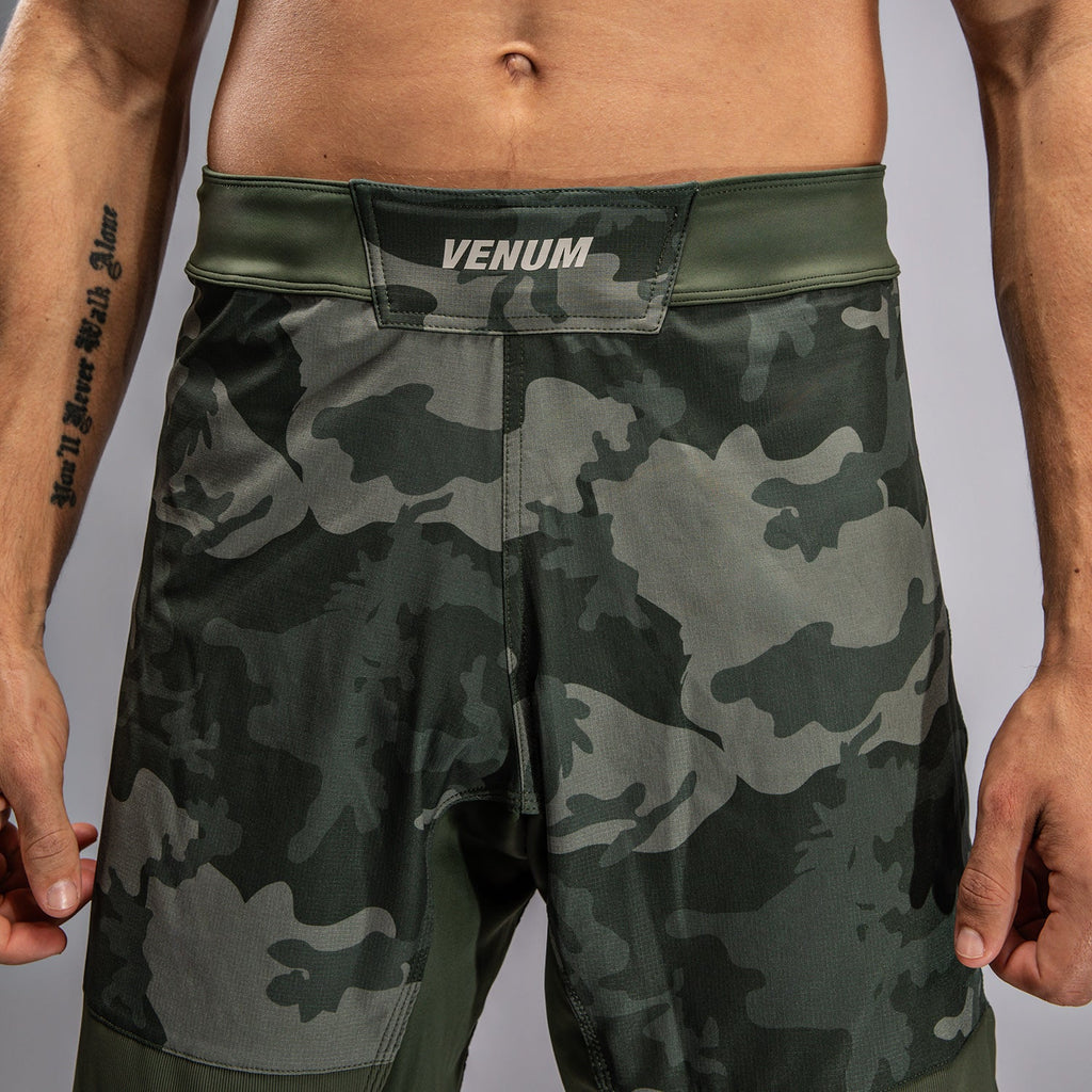 Pánské bojové šortky Venum G-Fit Air - Army Camo