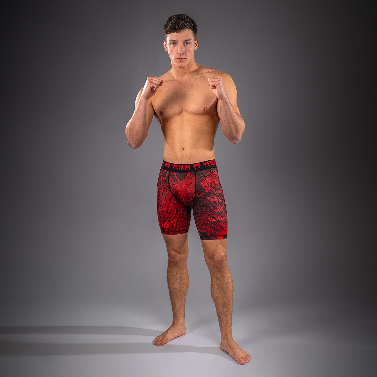 Venum Wolf Atak Vale Tudo Shorts - Černá/Červená