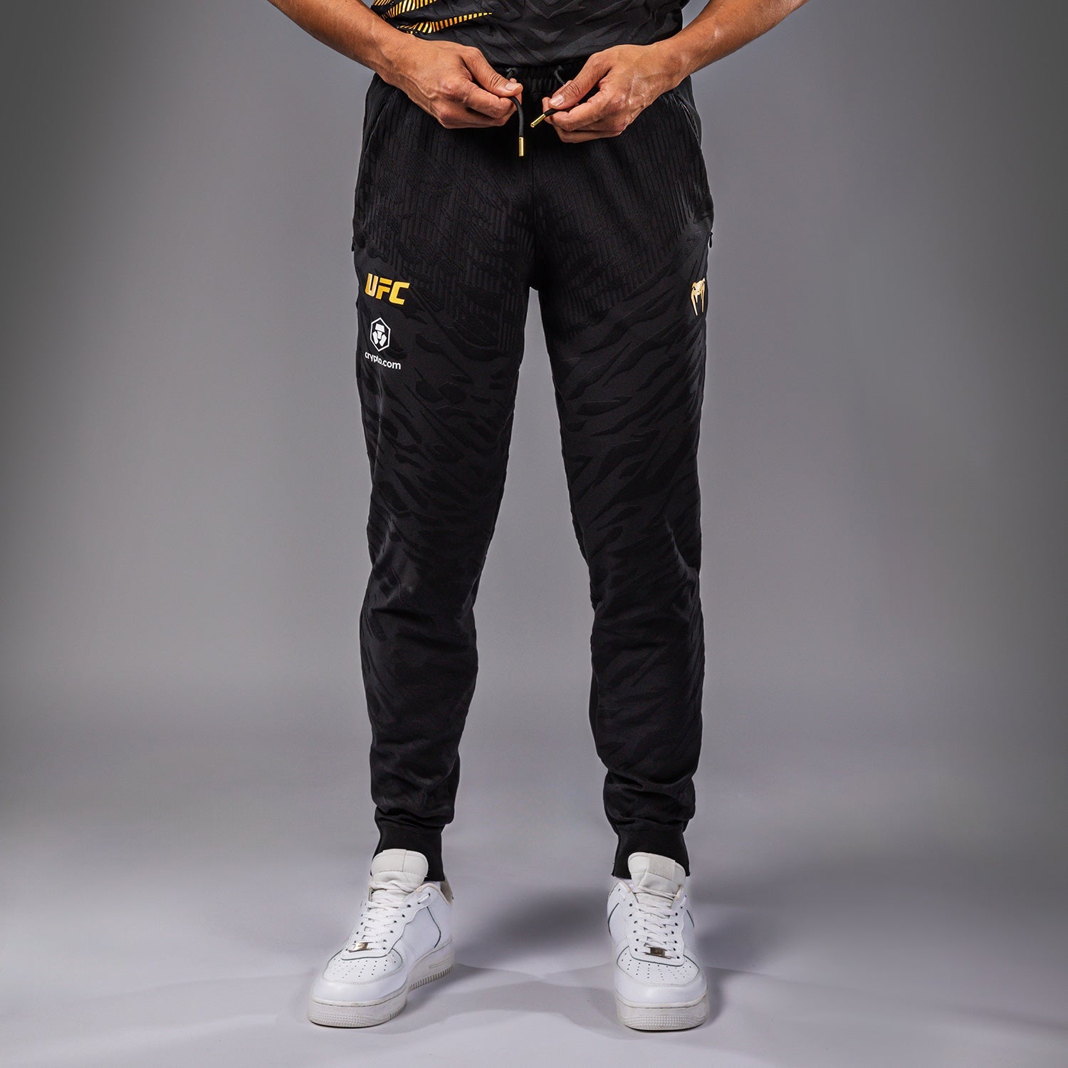 UFC Fusion by Venum Pánské kalhoty Authentic Fight Night Walkout - Champion