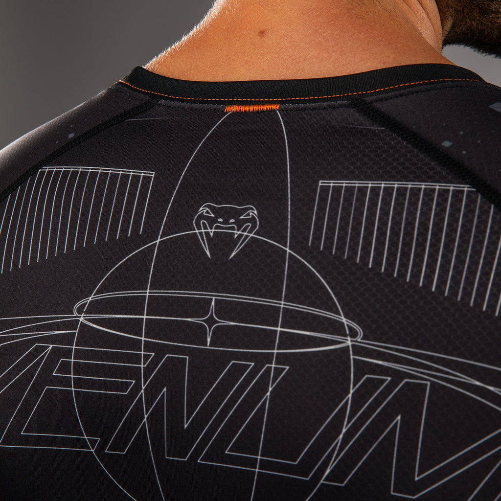 Venum Eclipse Dlouhý rukáv Rashguard - Černá/Slonová kost