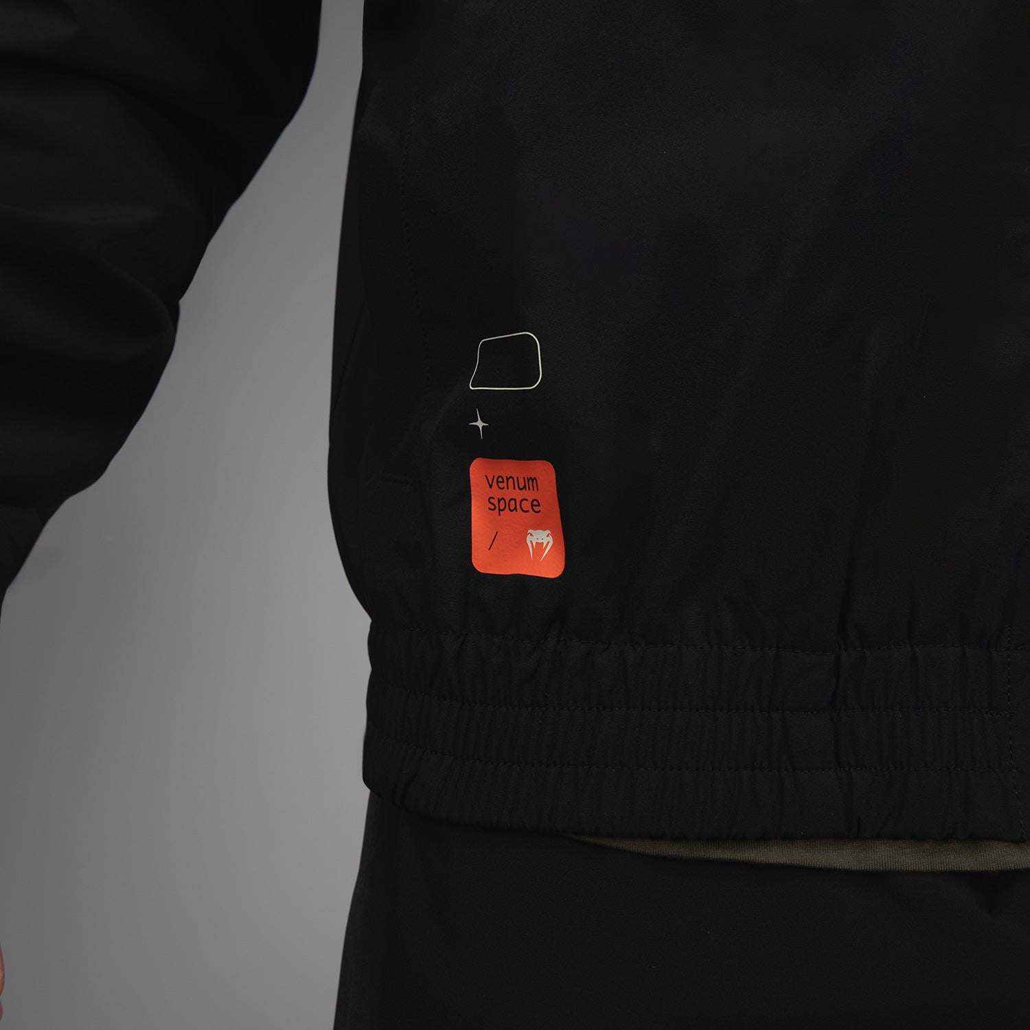 Venum Eclipse Track Jacket - Černá/Slonová kost