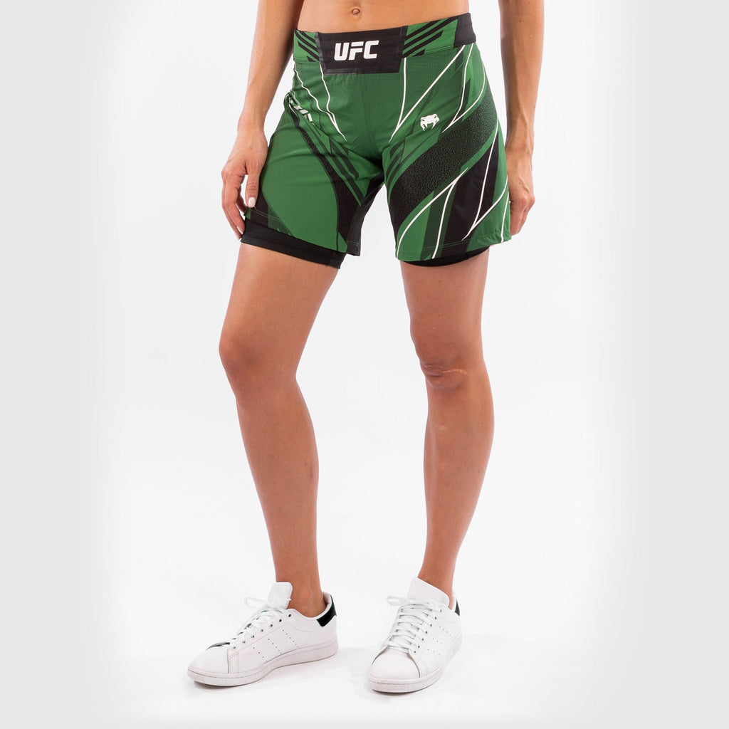 Dámské kraťasy UFC Venum Authentic Fight Night - Dlouhý střih - Zelená