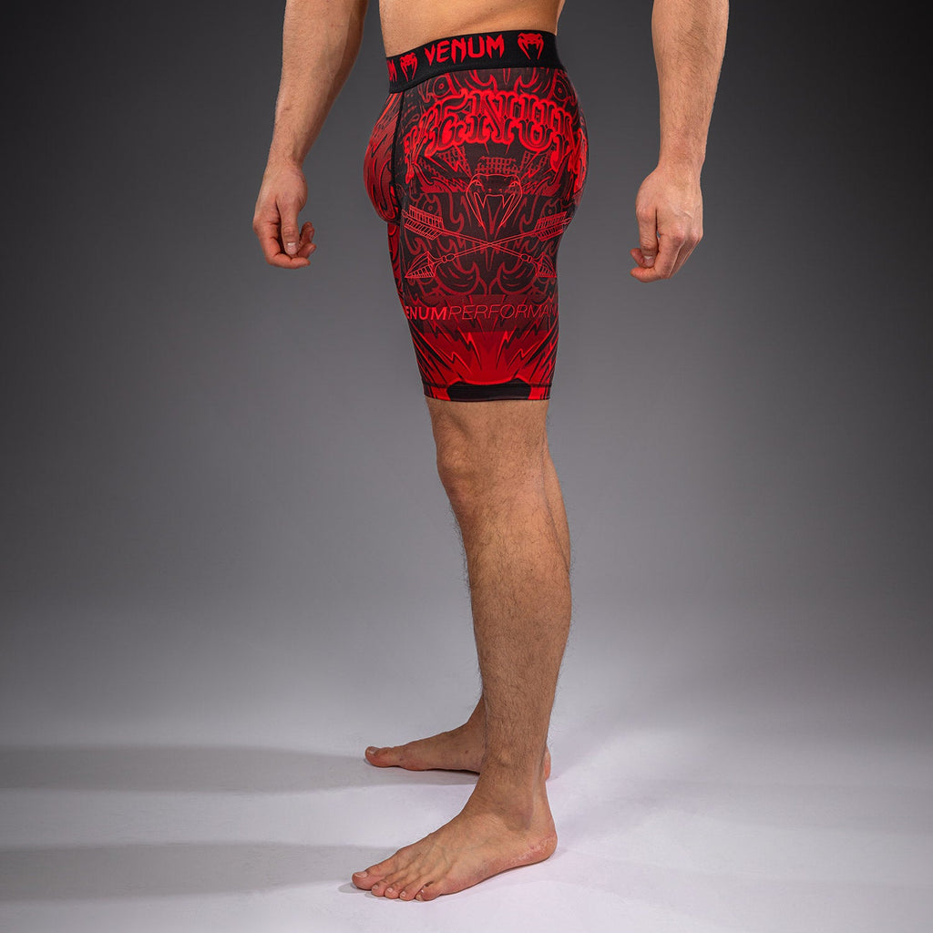 Venum Wolf Atak Vale Tudo Shorts - Černá/Červená