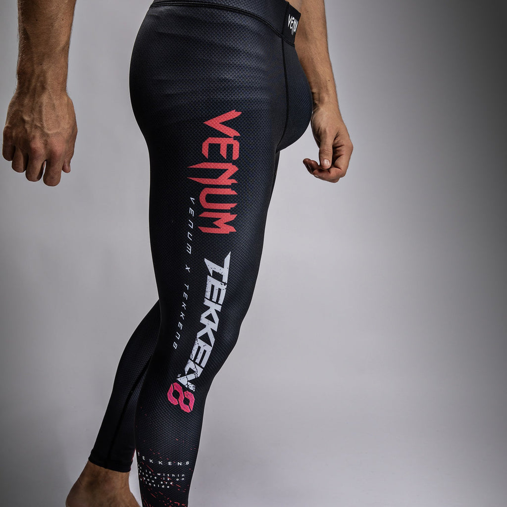 Venum x TEKKEN 8 - Marshall Law Spats - Černá/Červená/Zlatá