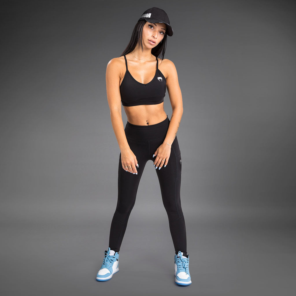 Venum Essential Podprsenka pro sport s nízkou zátěží - Černá