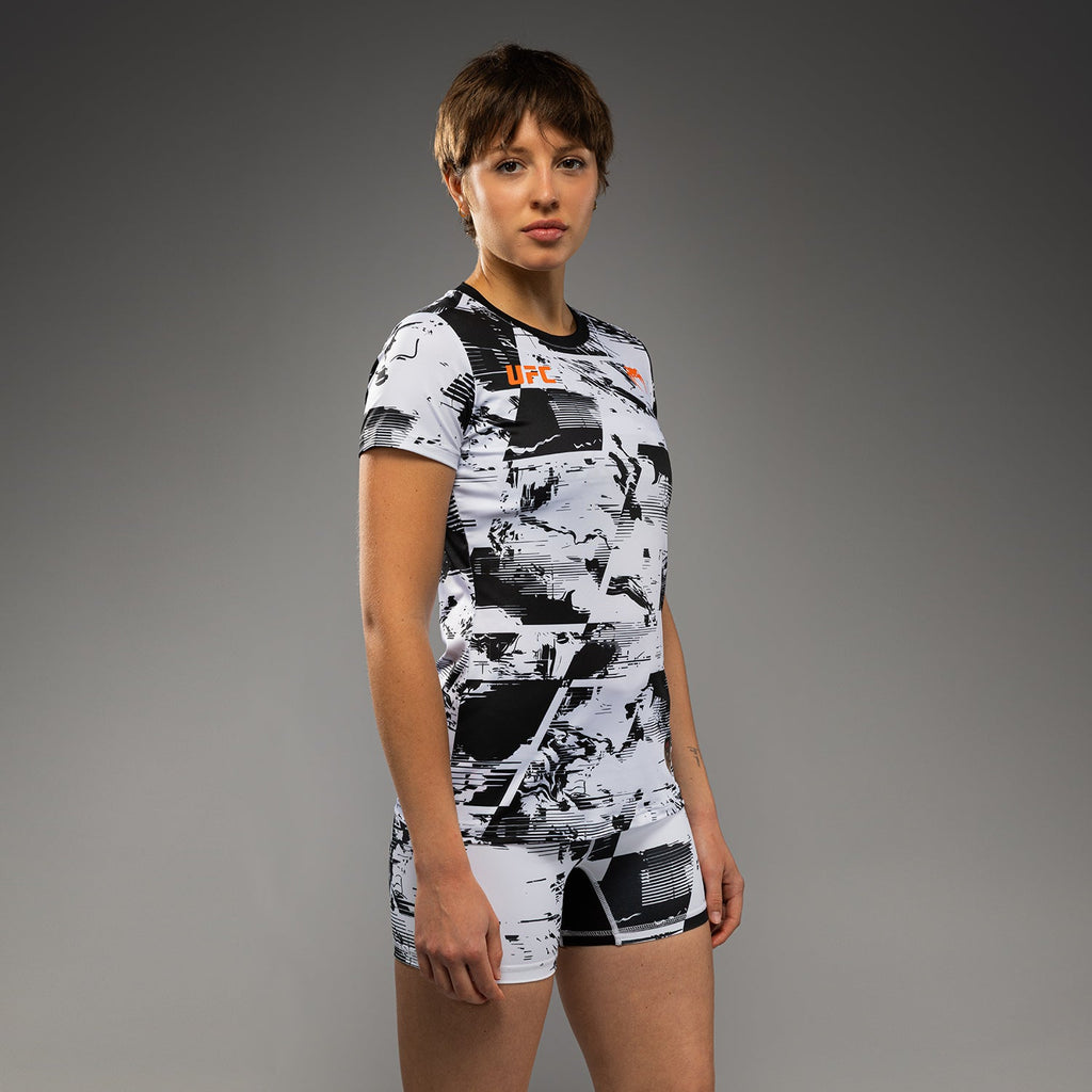 Dámské tričko UFC Zenith by Venum White Authentic Fight Week Performance s krátkým rukávem
