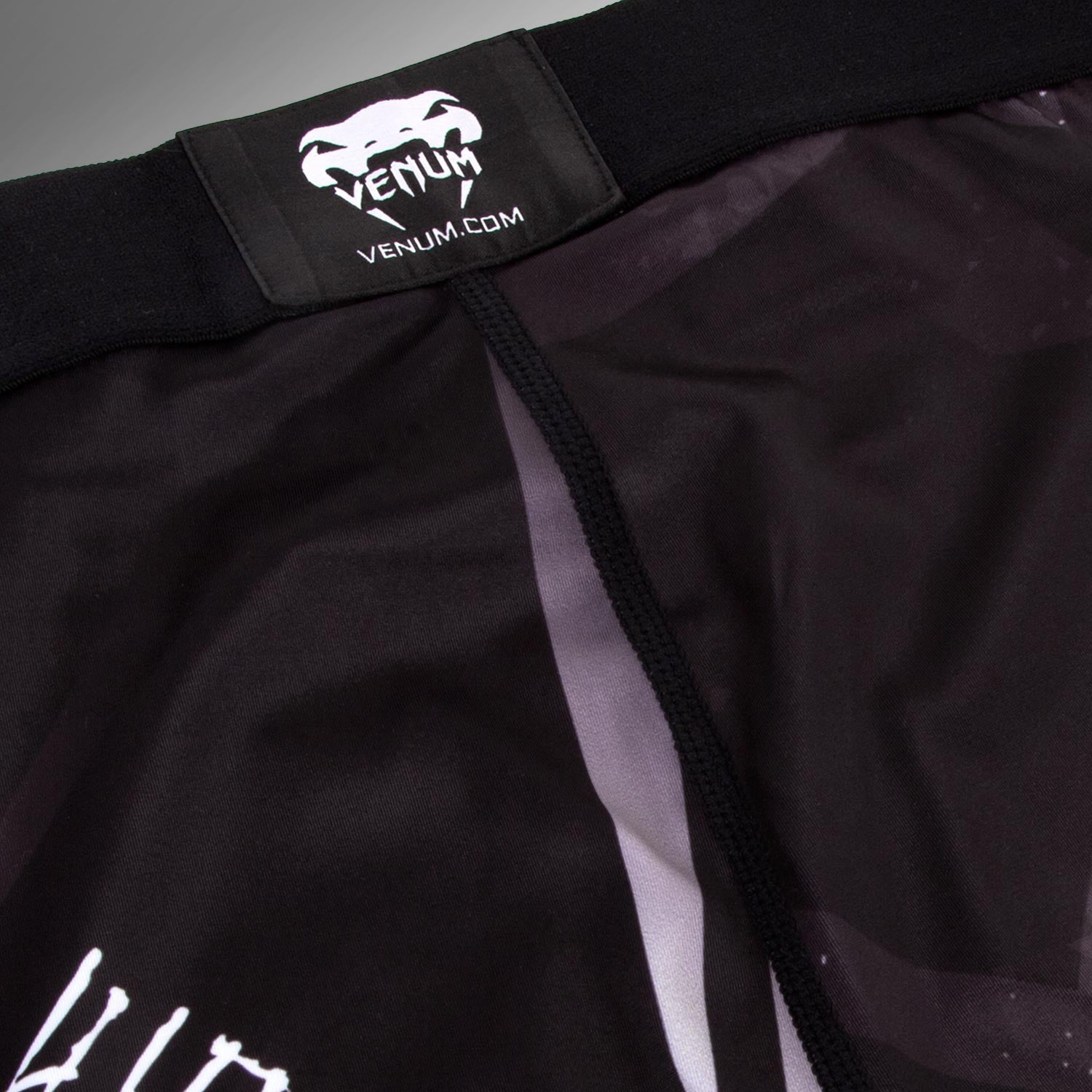 Venum Gladiator 3.0 Kompresní legíny - Černá/Bílá