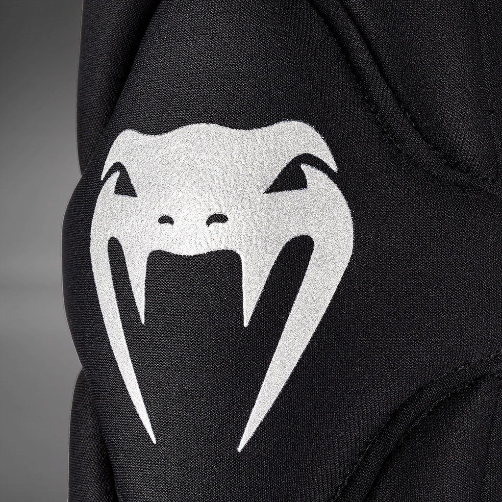 Venum Gelové Návleky na Kolena - Černá/Stříbrná