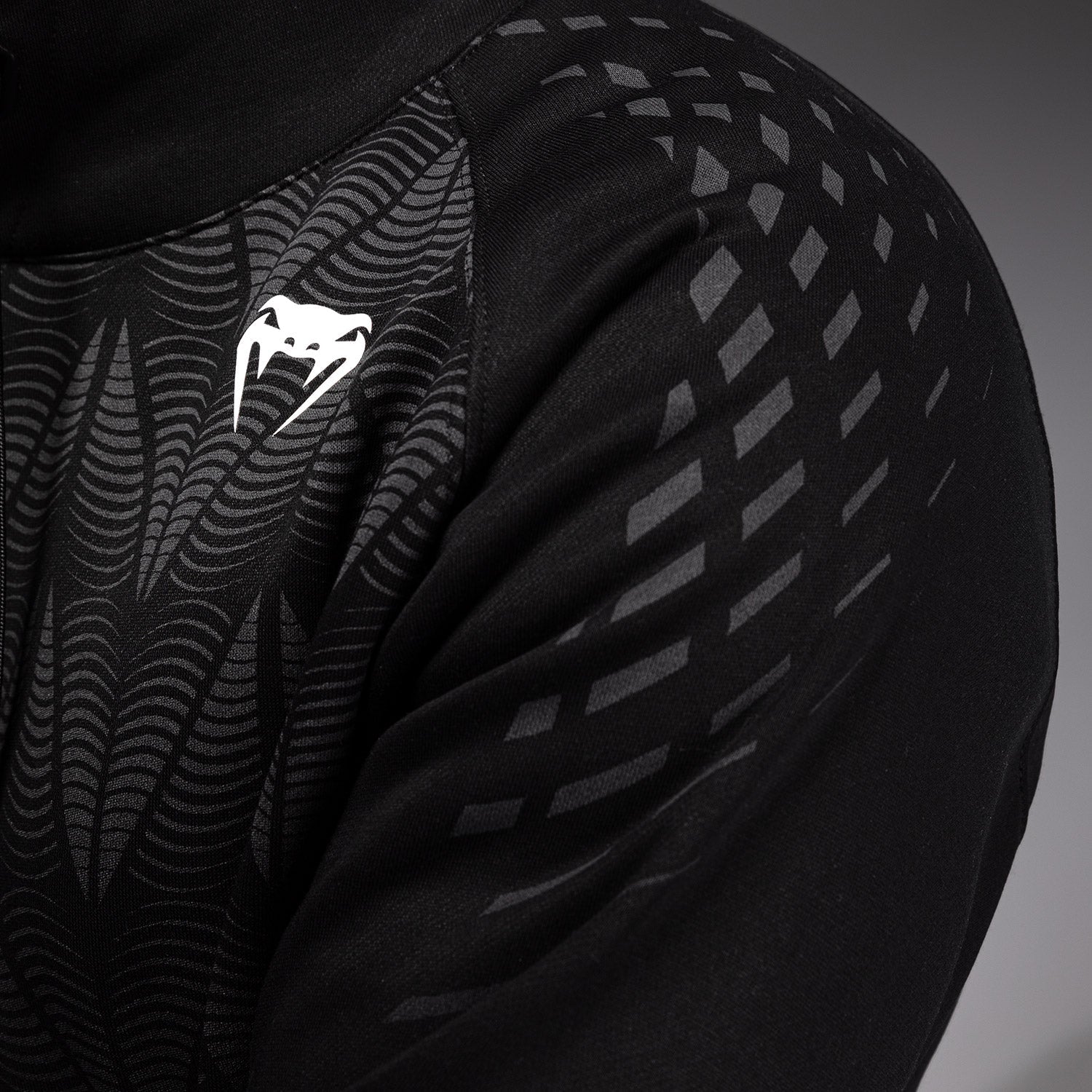 Pánská černá mikina s kapucí UFC Zenith by Venum Replica