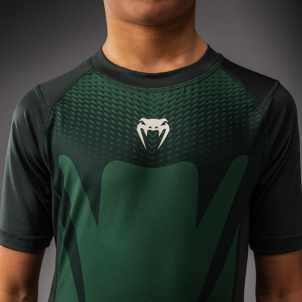 Dětský rashguard s krátkým rukávem Venum Attack - Forest Green/Off White