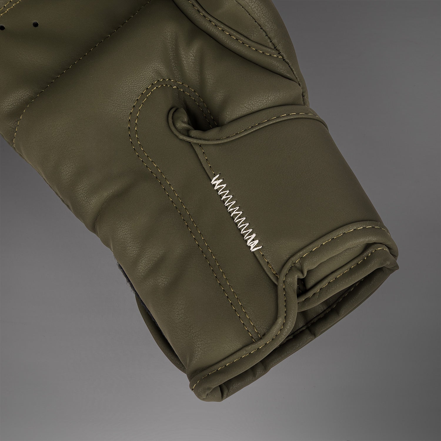 Boxerské rukavice Venum Serpenti - Khaki/Bronzová/Slonová kost