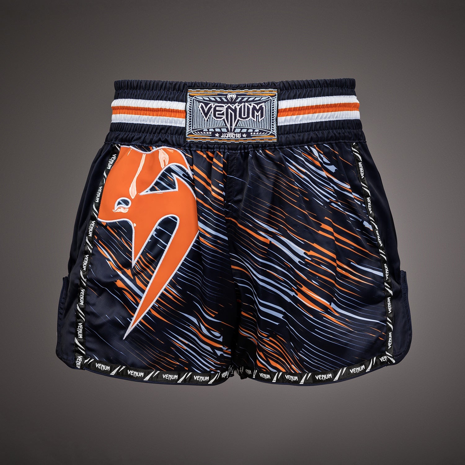 Venum Giant Muay Thai Shorts - Oranžová