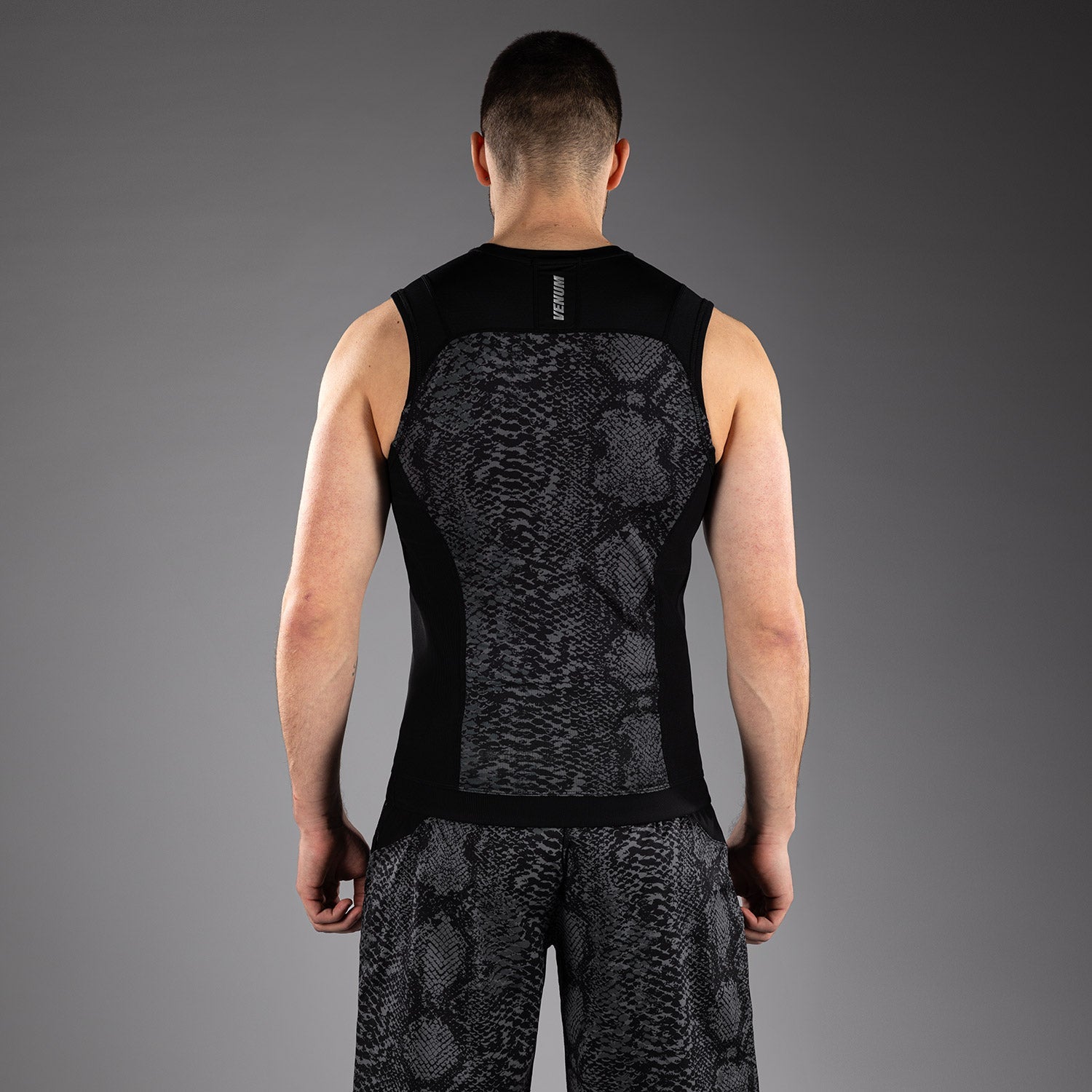 Venum G-Fit Scales Bezrukávový Rashguard - Černá/Uhelně šedá
