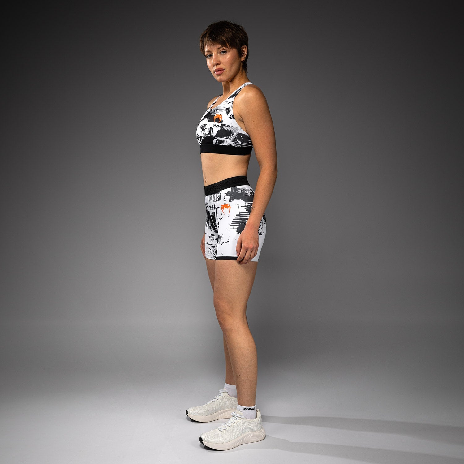 Dámské bílé kraťasy Vale Tudo Venum UFC Zenith Authentic Fight Week Performance