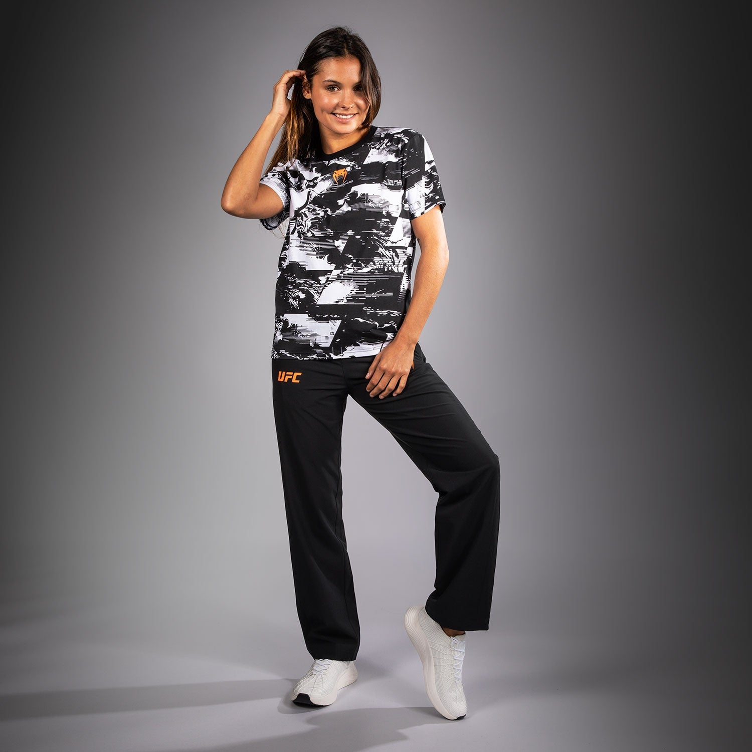 Dámské tričko UFC Zenith by Venum White Authentic Fight Week s krátkým rukávem