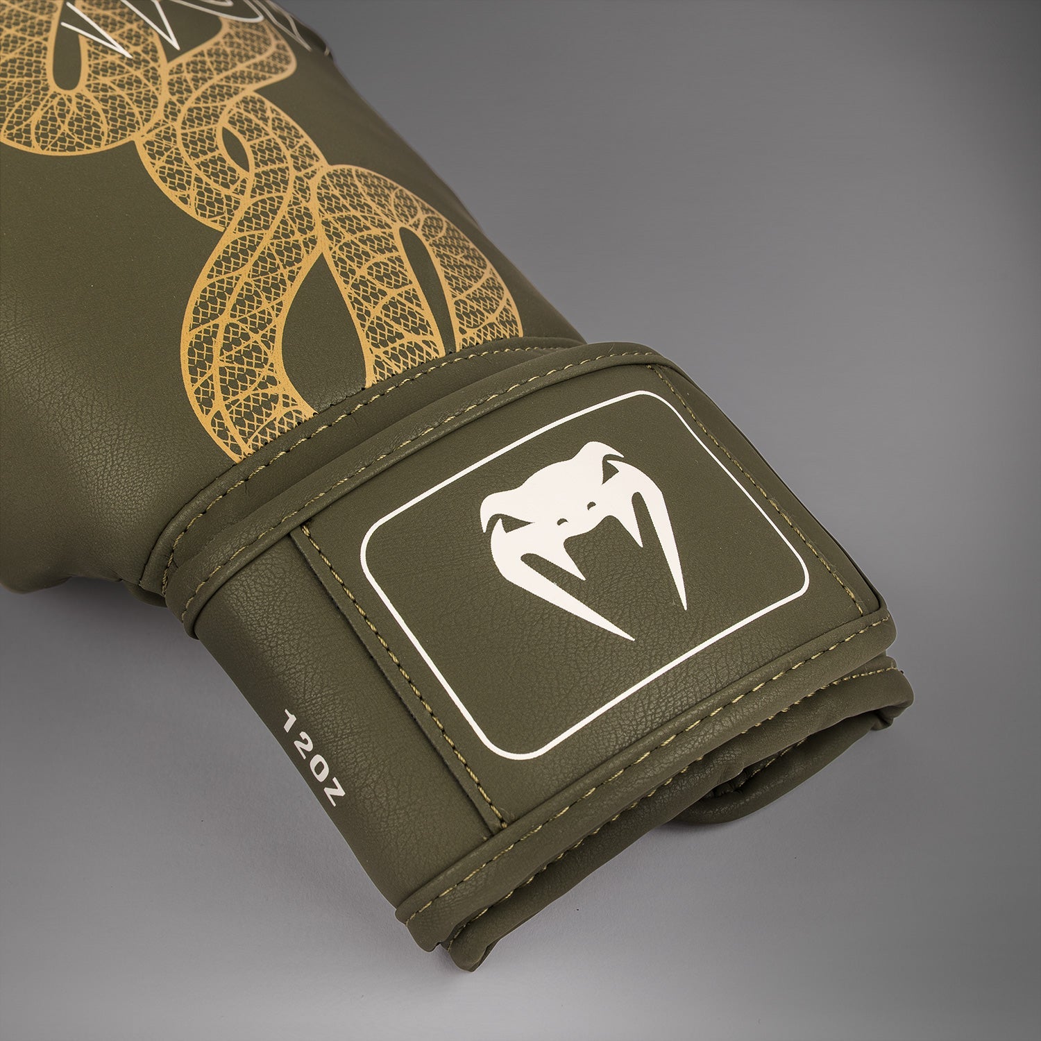 Boxerské rukavice Venum Serpenti - Khaki/Bronzová/Slonová kost