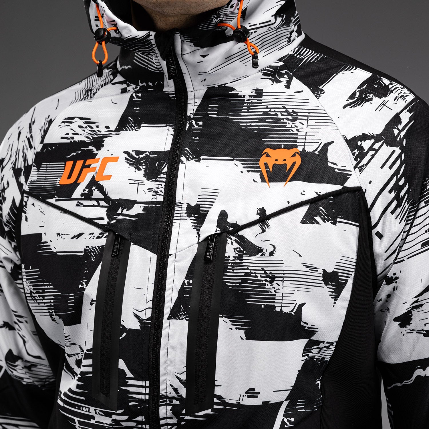 Pánská autentická rozepínací mikina UFC Zenith by Venum White Authentic Fight Week Zip Hoodie