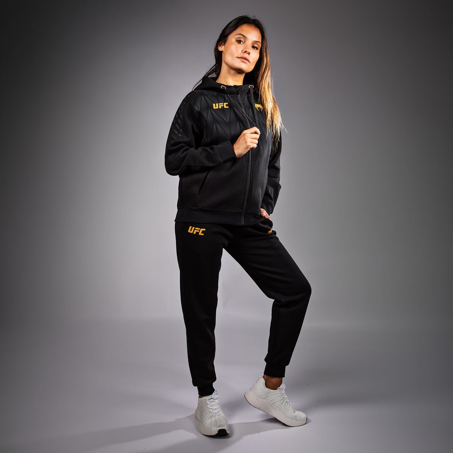 Dámská replika mikiny UFC Zenith by Venum Champion se zipem