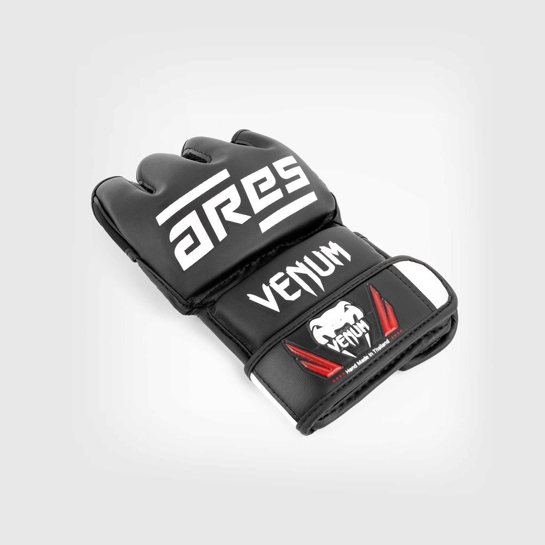 Venum x Ares MMA rukavice - Černá