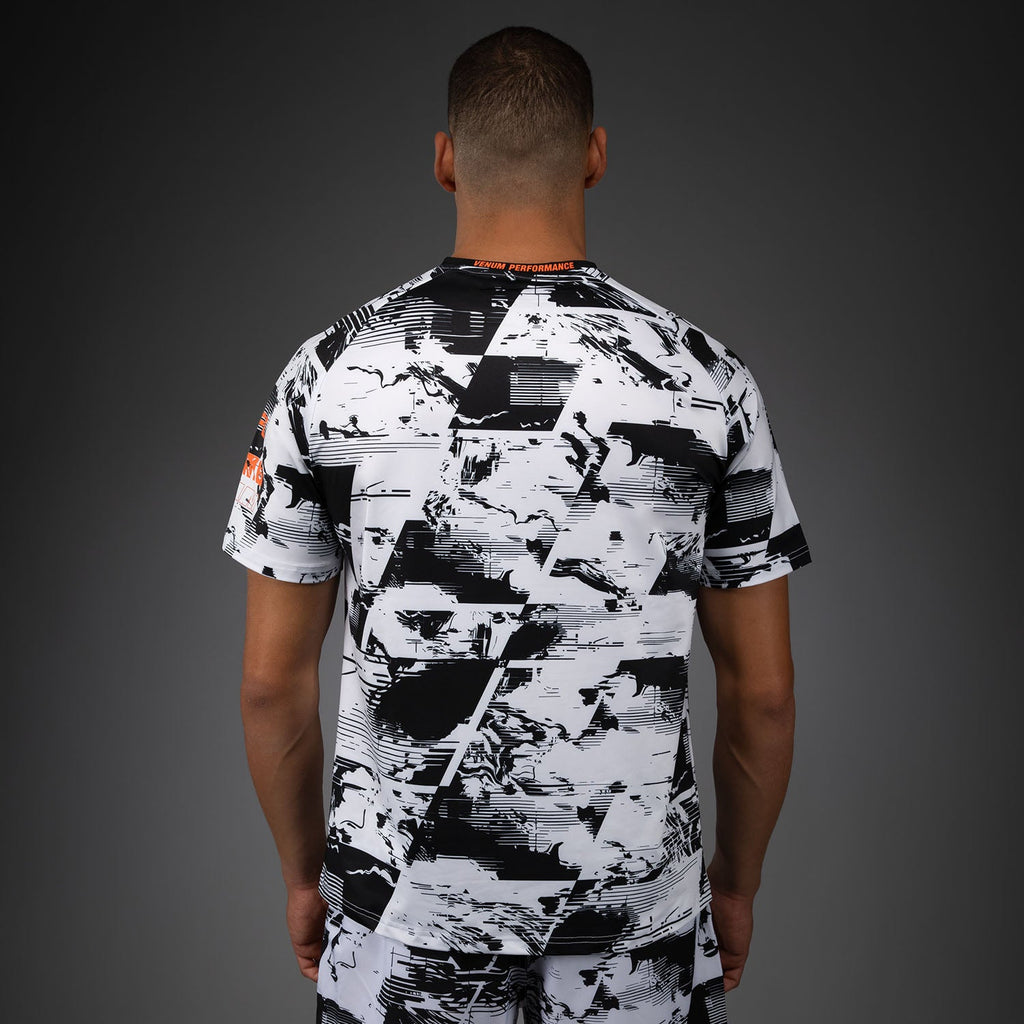 Pánské tričko Venum UFC Zenith Authentic Fight Week Performance s krátkým rukávem v bílé barvě