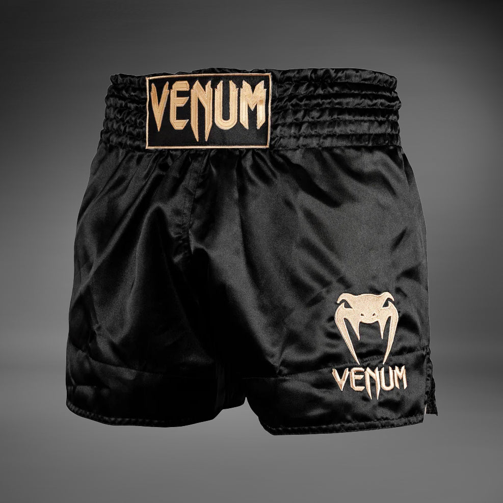 Venum Classic Muay Thai Shorts - Černá/Zlatá