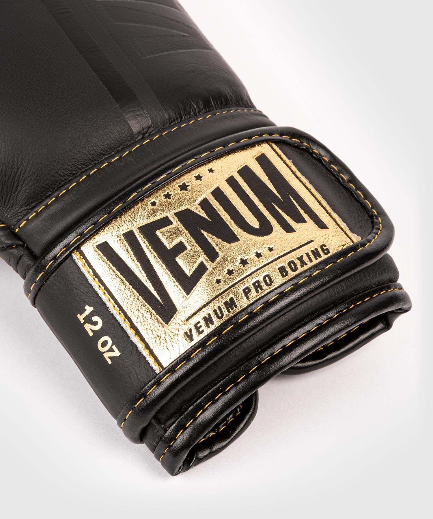 Venum Shield Pro Boxerské Rukavice Velcro - Černá/Černá/Zlatá