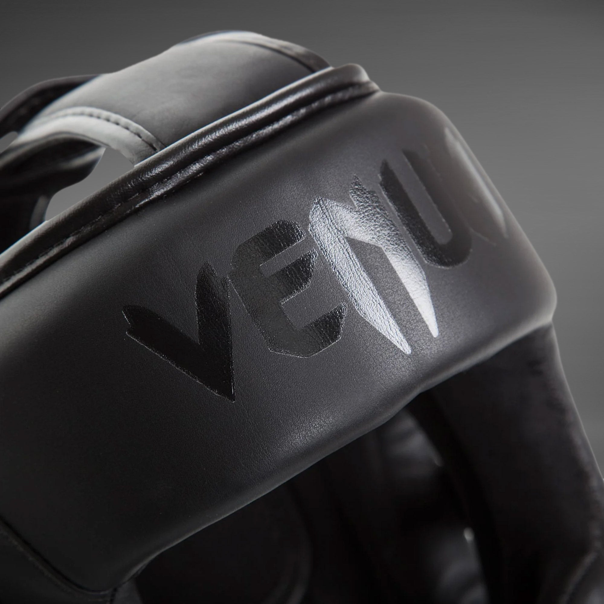 Venum Elite Headgear - Černá