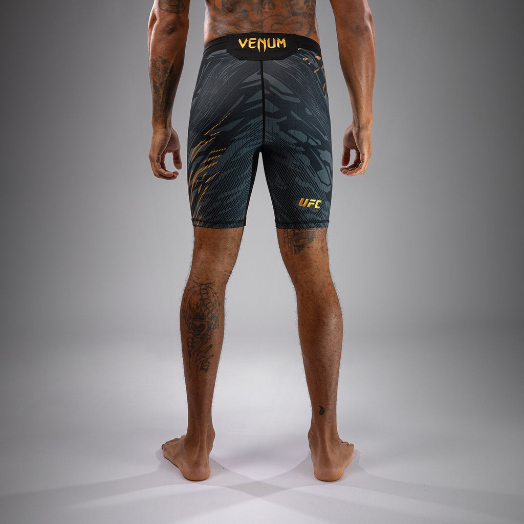 UFC Fusion by Venum Pánské Kraťasy Vale Tudo - Šampion
