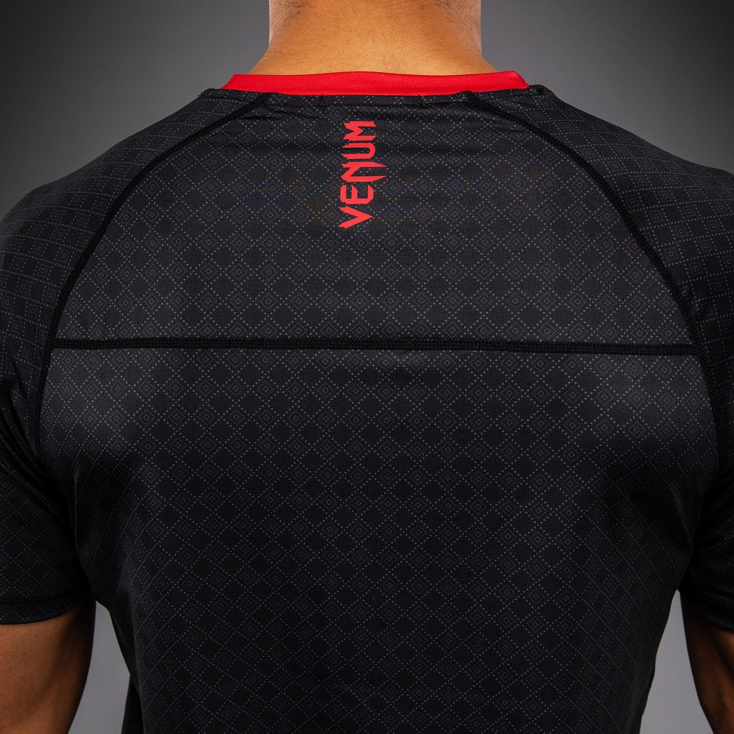 Venum x Roger Gracie Signature Dry Tech T-Shirt - Černá/Červená