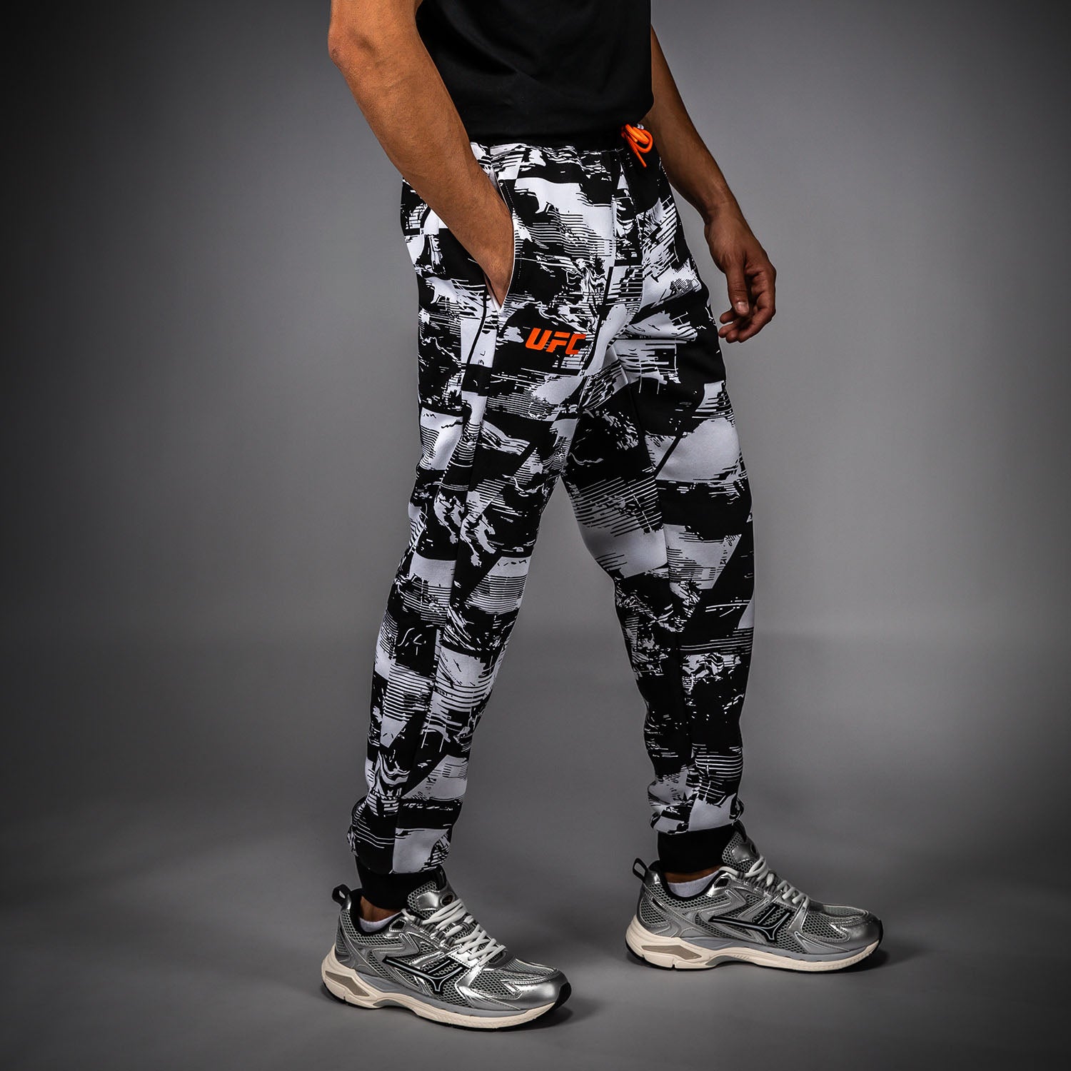 Pánské kalhoty UFC Zenith by Venum White Authentic Fight Week