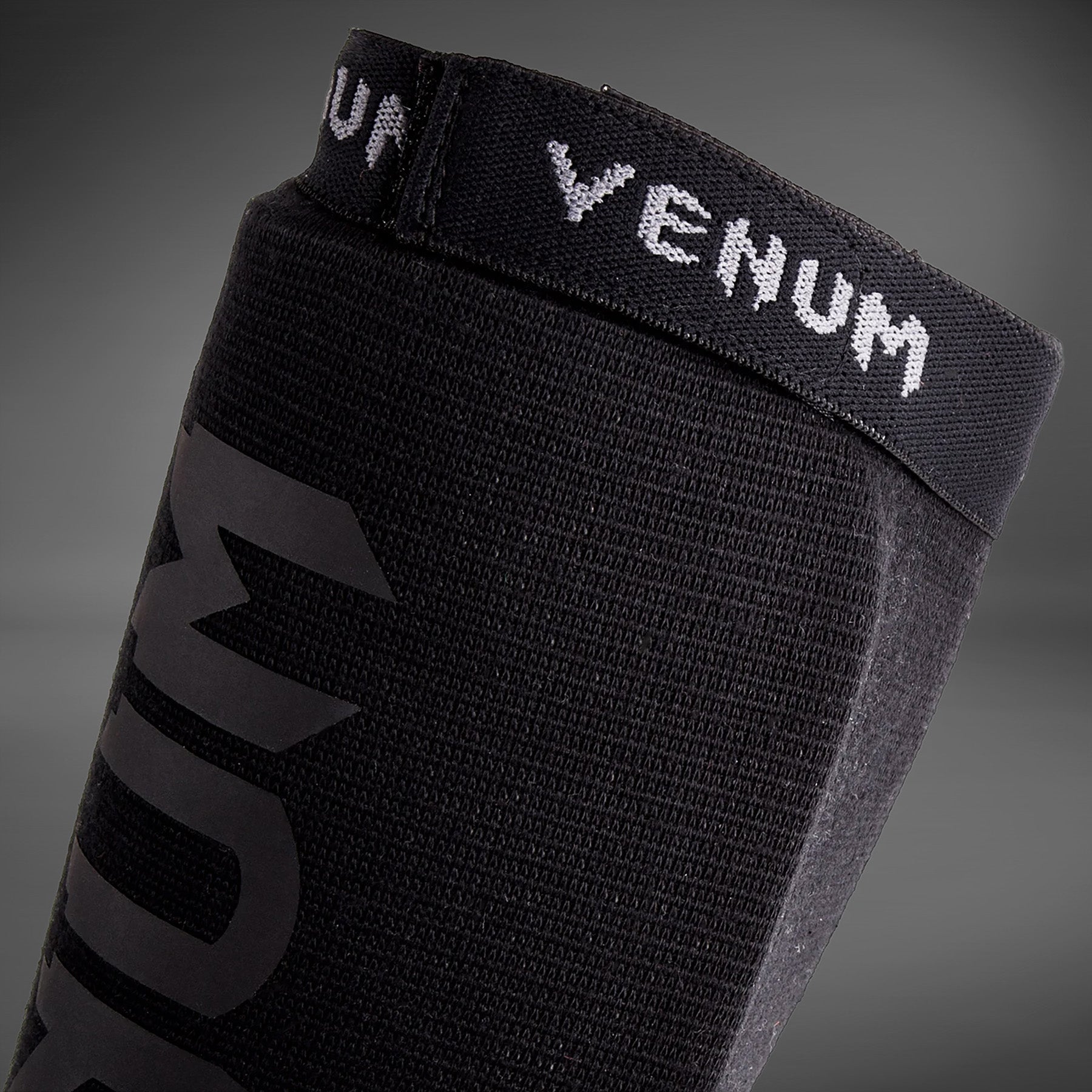 Venum Kontact Chrániče holení bez nánožníku - Černá/Černá