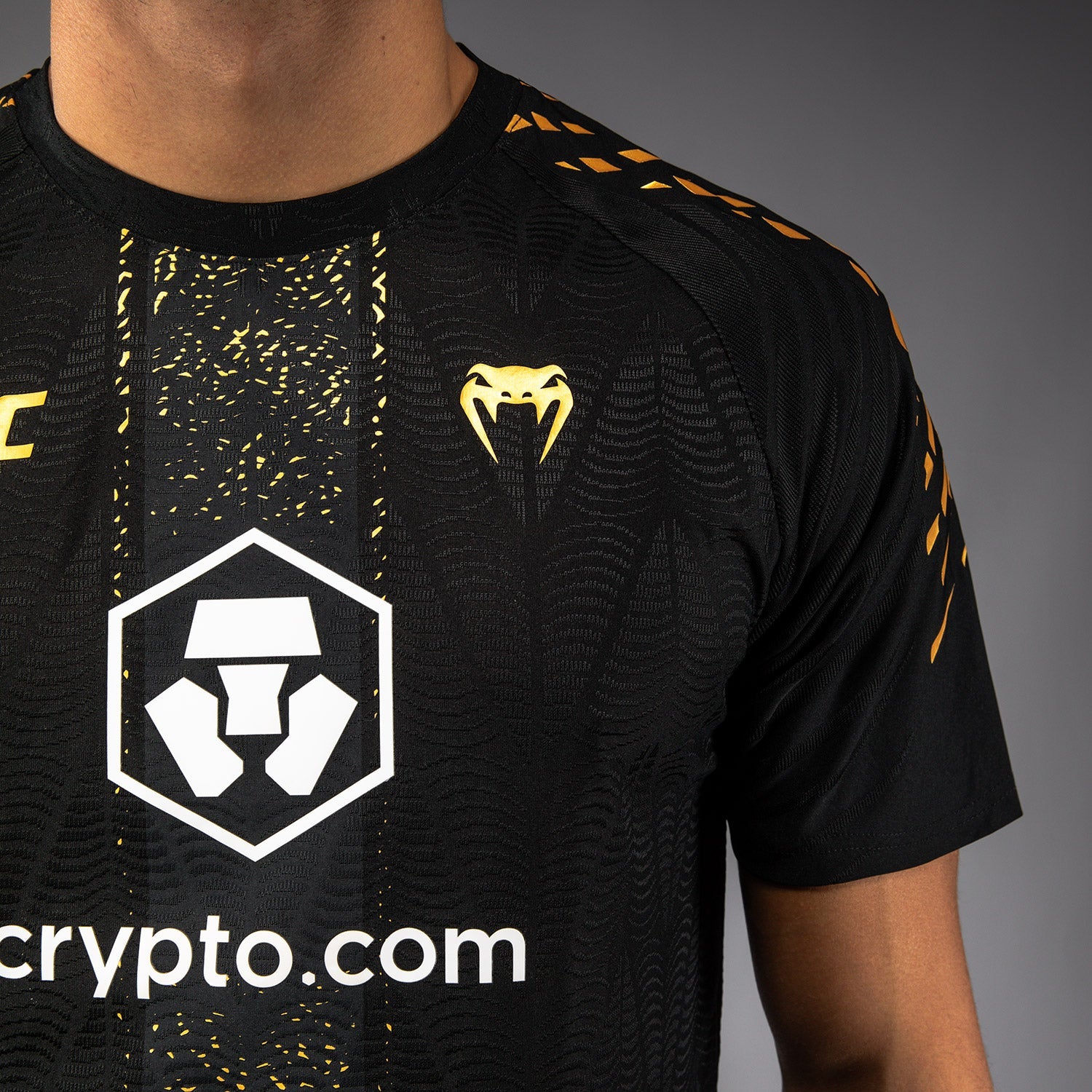 Pánský dres UFC Zenith od Venum Champion Authentic Fight Night Walkout Jersey