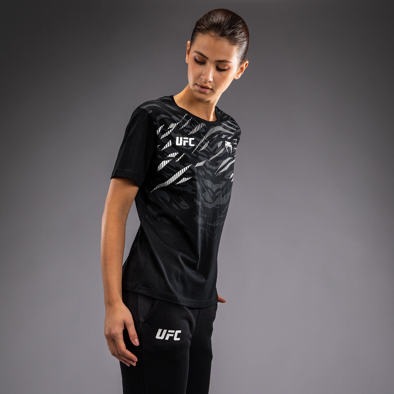 UFC Fusion od Venum Replica Dámské tričko s krátkým rukávem - Černá