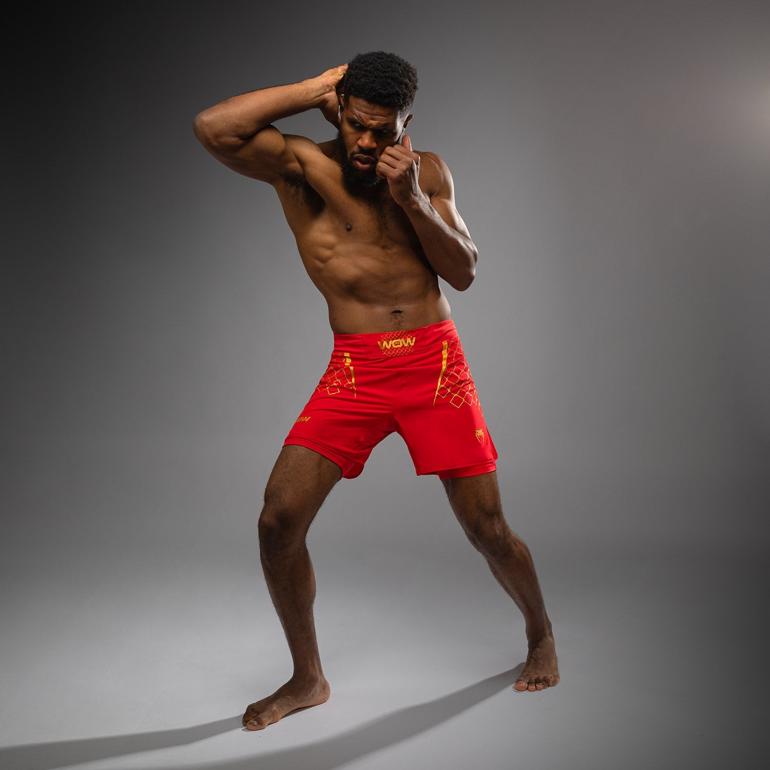 Pánské vycházkové kraťasy Venum x WOW FC - Fury Red/Gold