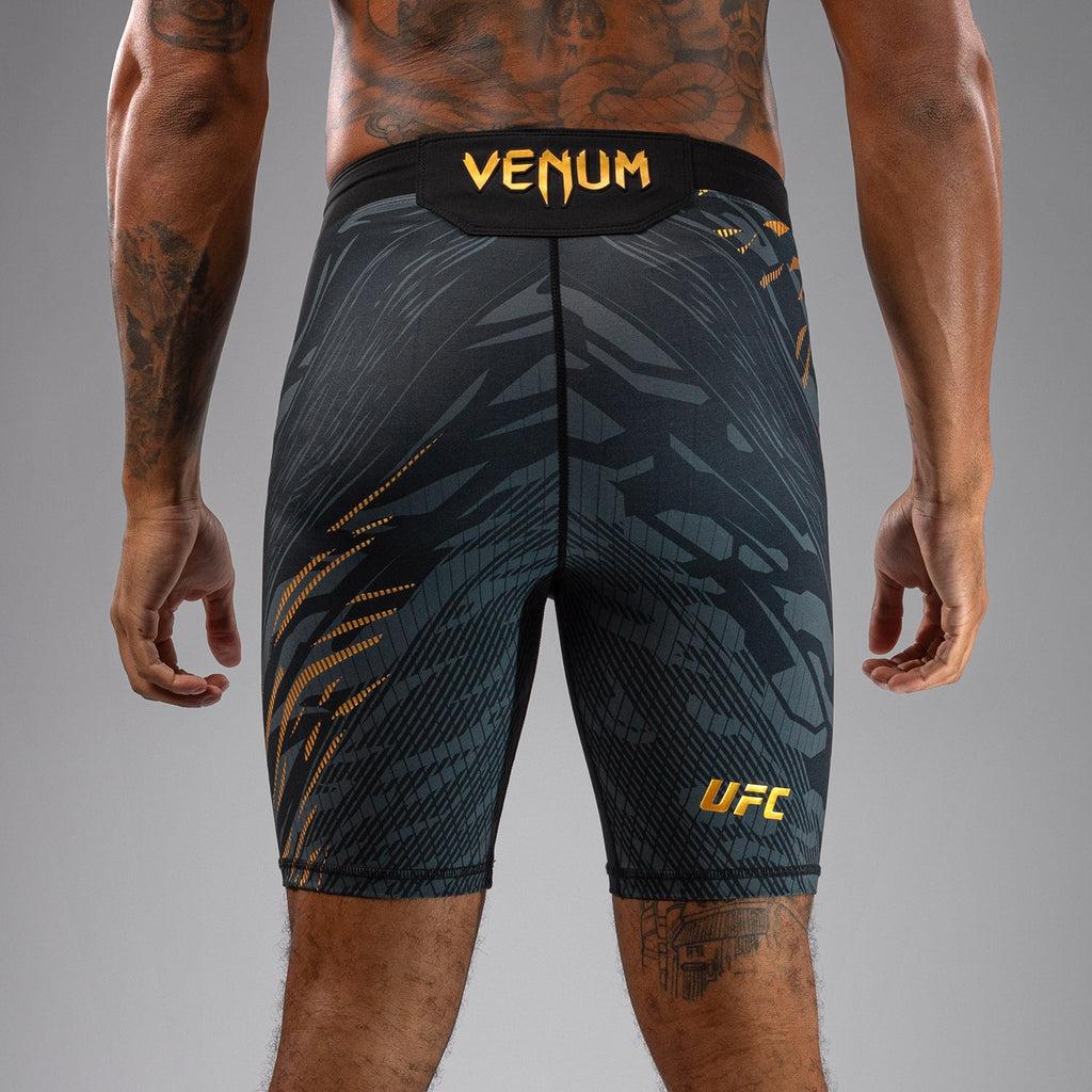 UFC Fusion by Venum Pánské Kraťasy Vale Tudo - Šampion